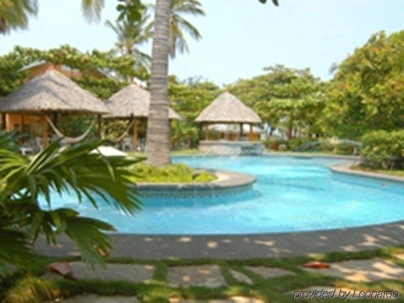 Hotel Vistamar Beachfront Resort & Conference Center Pochomil Faciliteiten foto